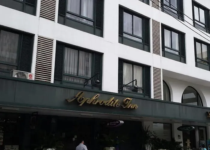 Aphrodite 3*